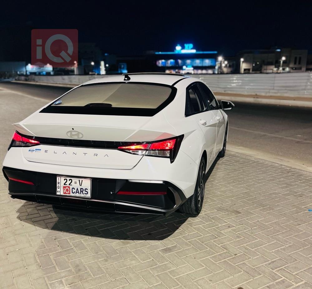 هيونداي النترا